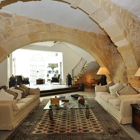 St. Agatha's Bastion 別荘 *