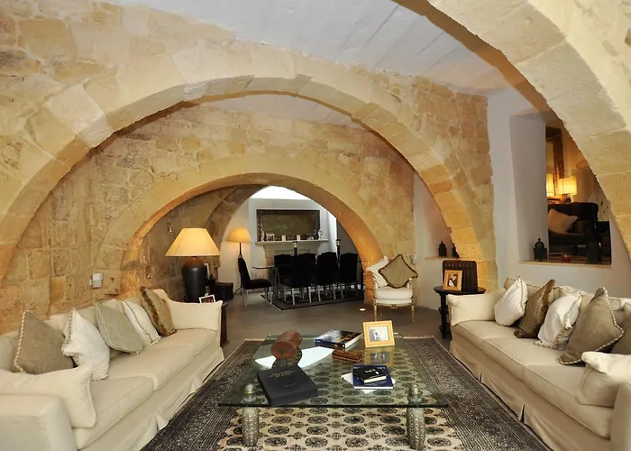 St. Agatha's Bastion Tatil Evi